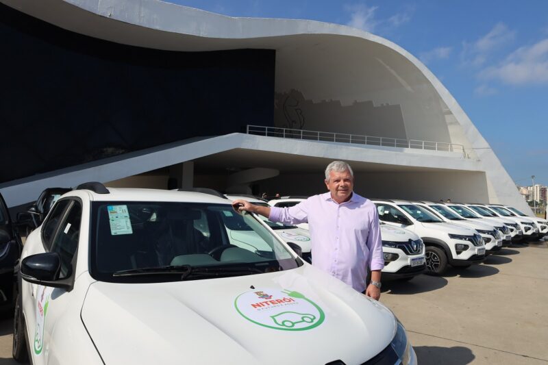 Frota de carros elétricos da Prefeitura de Niterói começa a rodar na cidade – Prefeitura Municipal de Niterói