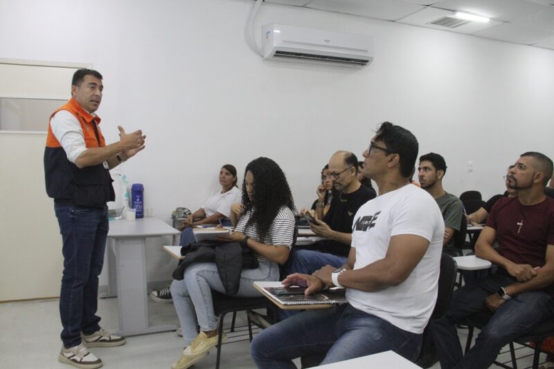 Defesa Civil realiza aula inaugural da nova turma do Curso de Voluntários