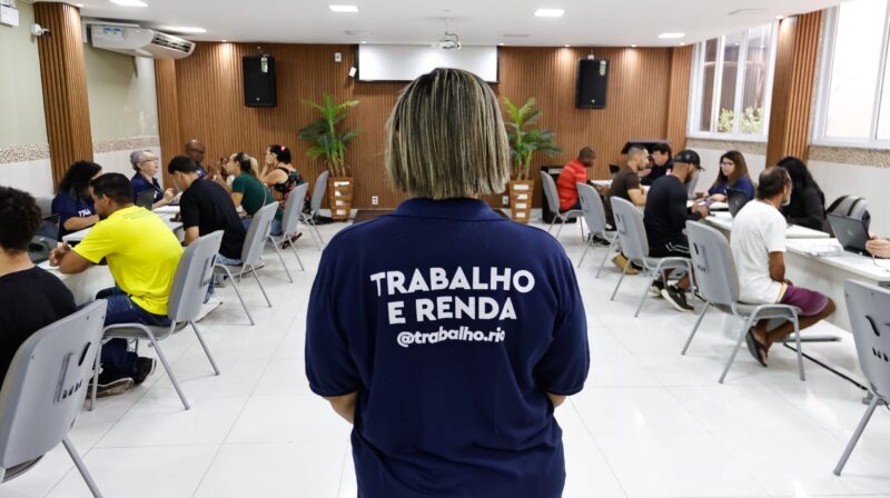 Mais de 2,9 mil vagas serão oferecidas em feirão de empregos na Cinelândia – Prefeitura da Cidade do Rio de Janeiro
