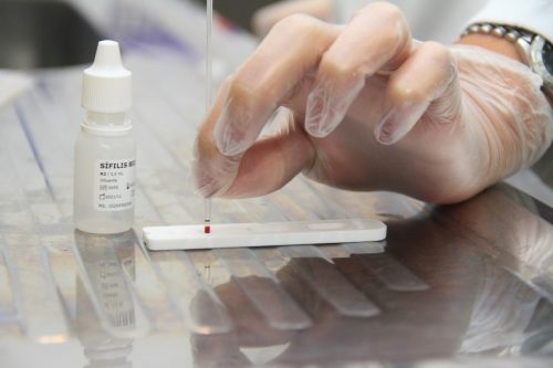 São Gonçalo faz ações de conscientização contra sífilis