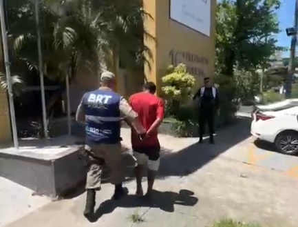 Homem é preso por agentes do BRT Seguro na Estação Parque Olímpico, na Zona Oeste – Prefeitura da Cidade do Rio de Janeiro