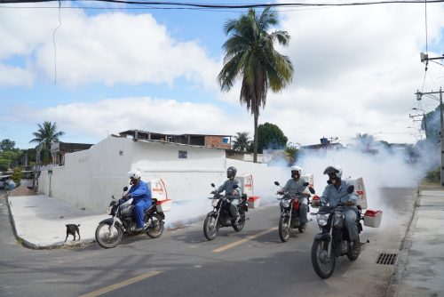 São Gonçalo faz pulverização com motofogs contra o Aedes aegypti 