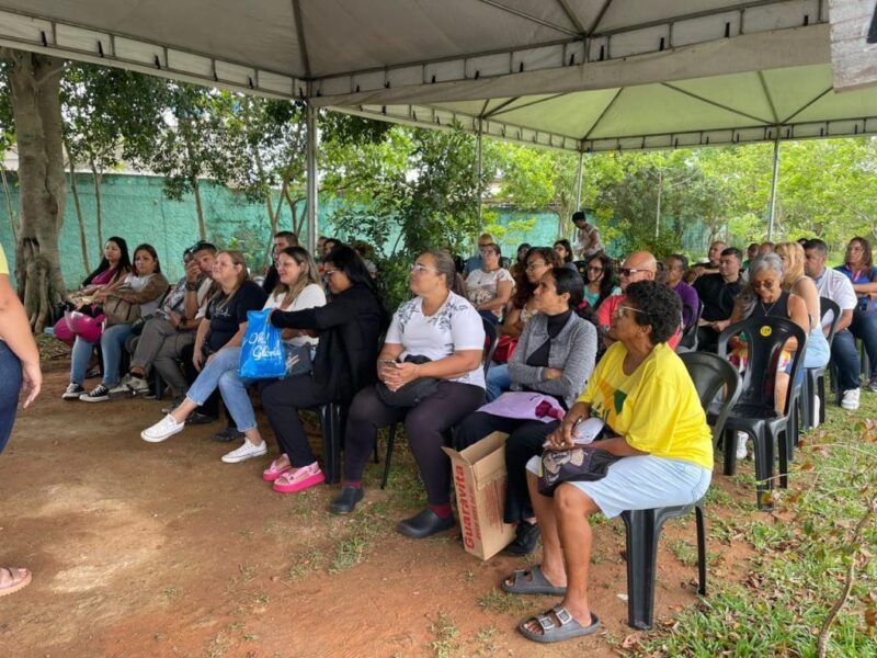 Secretaria de Meio Ambiente promove encontro com protetores de animais de Nilópolis