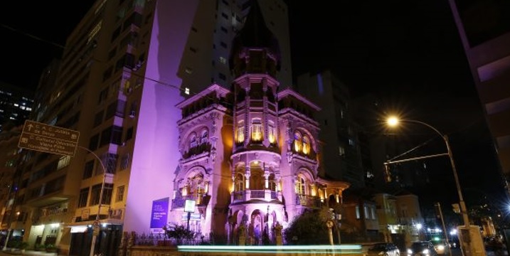 Castelinho do Flamengo ganha galeria de arte com mostra do artista plástico Maxwell Alexandre – Prefeitura da Cidade do Rio de Janeiro