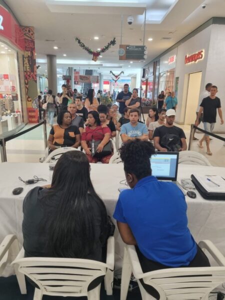 Prefeitura realiza última edição do ano do Oportunidades no Pátio Alcântara