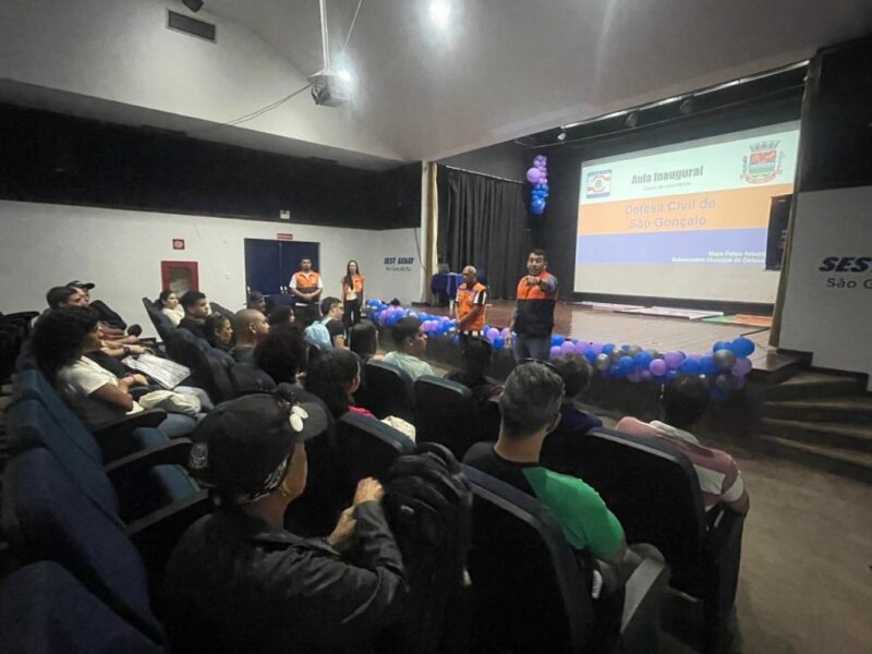 São Gonçalo forma voluntários em curso da Defesa Civil