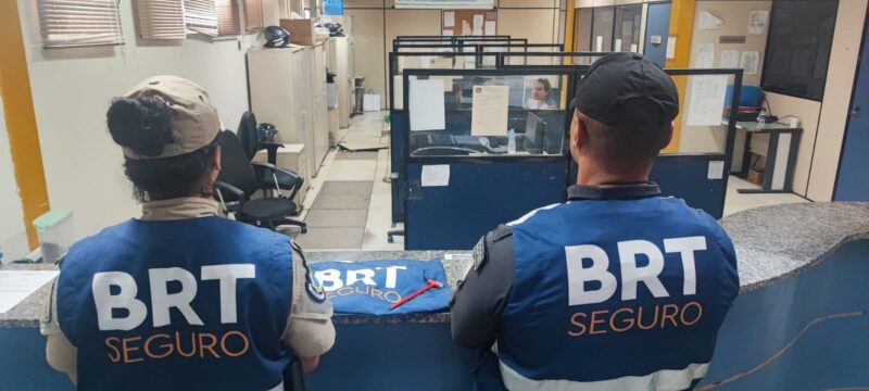 Três homens são presos e três menores apreendido por crimes no BRT – Prefeitura da Cidade do Rio de Janeiro