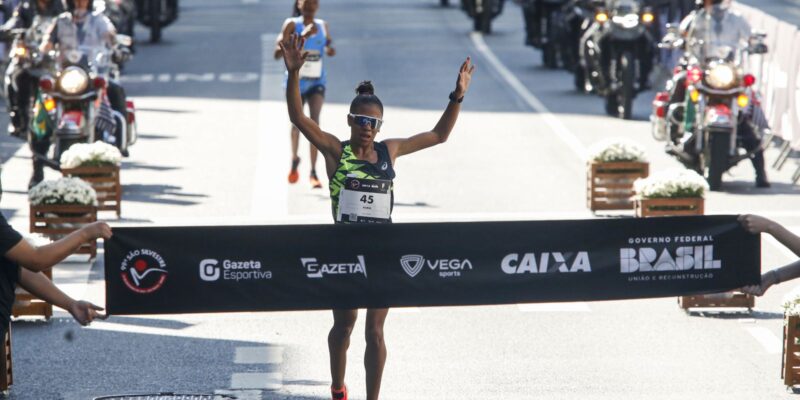 Brasil volta ao pódio feminino da São Silvestre
