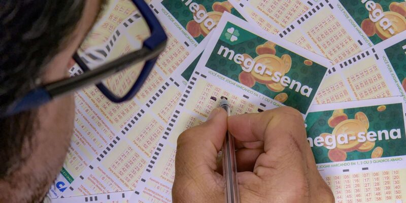 Mega-Sena sorteia neste sábado prêmio acumulado em R$ 30 milhões