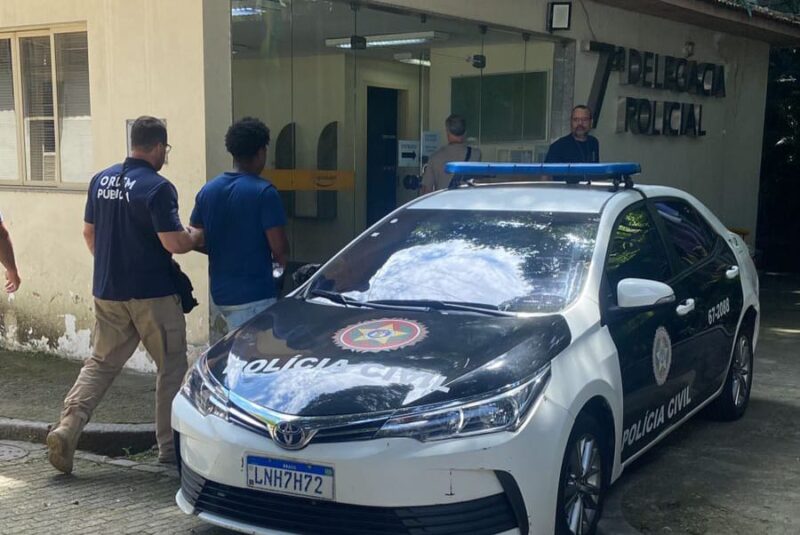 Agentes da Seop detêm flanelinha na Estrada das Paineiras – Prefeitura da Cidade do Rio de Janeiro