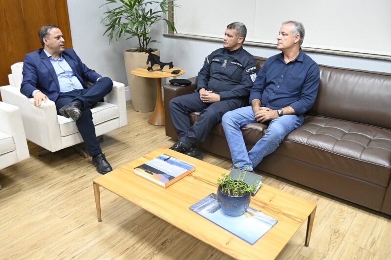 Rodrigo Neves alinha ações de apoio do município à Polícia Militar – Prefeitura Municipal de Niterói