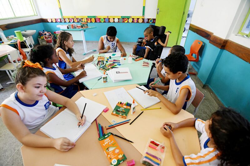 Prazo para efetivar a primeira fase da matrícula escolar em Nova Iguaçu termina nesta sexta-feira (10)