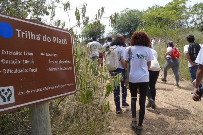 Aulas práticas do curso de reflorestamento têm início na APA do Engenho Pequeno
