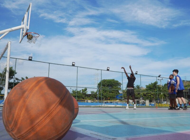 Basquete ganha novos adeptos com o ‘Esporte em Ação’