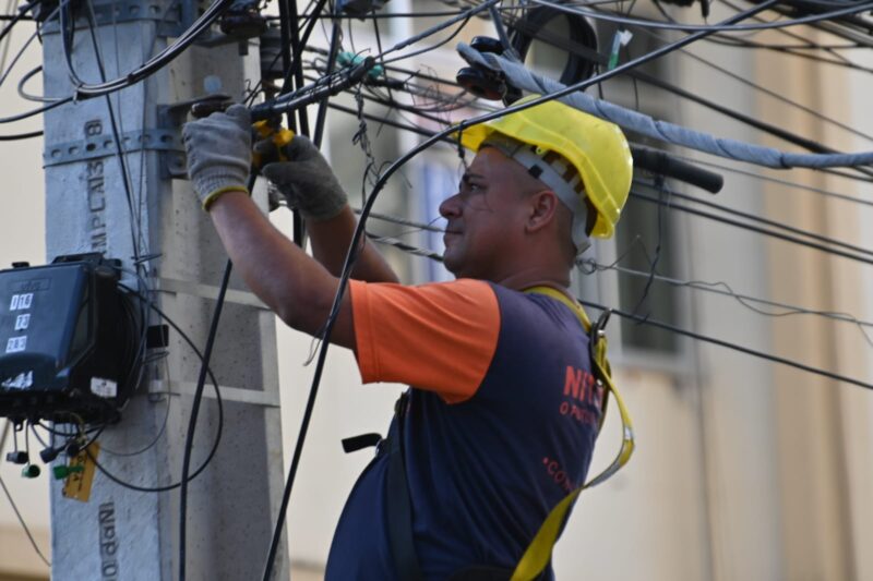 Prefeitura de Niterói expande ações da Operação Caça-fios e do Programa Cidade Limpa para o Vital Brazil – Prefeitura Municipal de Niterói
