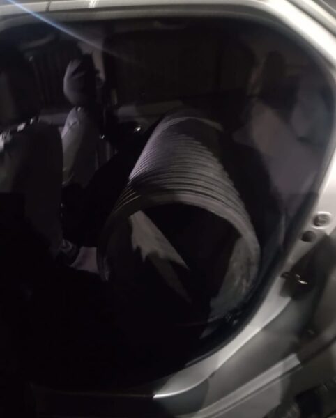Guarda prende homem que tentava furtar tubulação do MUVI em São Gonçalo