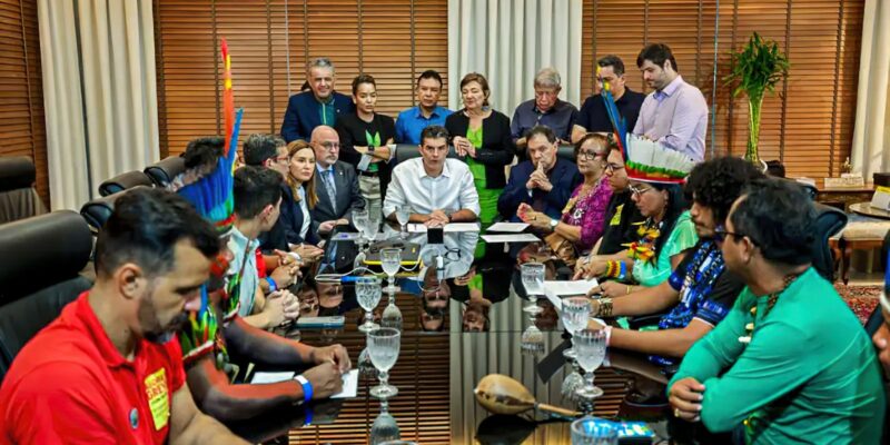 Governador decide revogar nova lei polêmica sobre ensino no Pará
