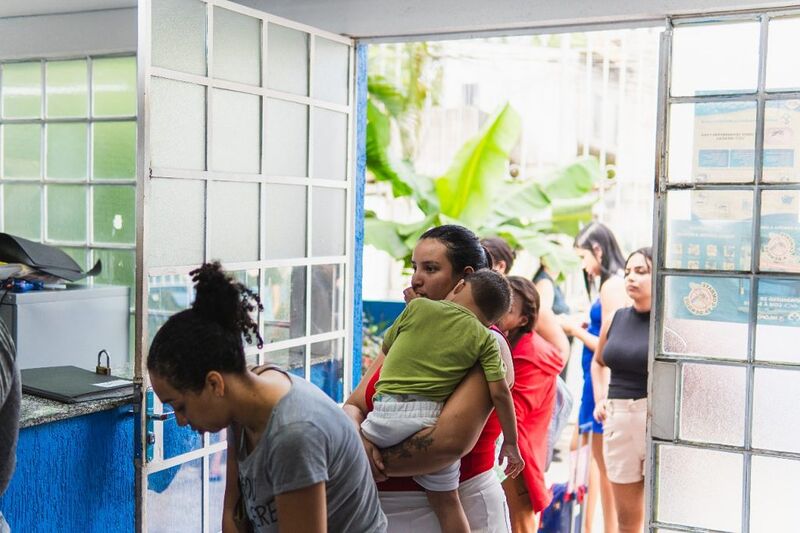 Escolas municipais de Nilópolis vacinam crianças contra sarampo e influenza