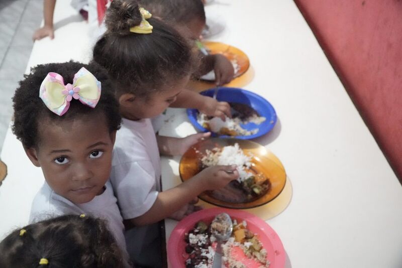 São Gonçalo incentiva alimentação saudável junto a pais de alunos