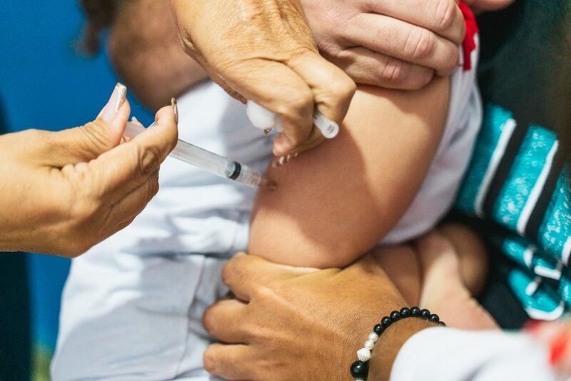 Treze escolas particulares participam da campanha de vacinação contra sarampo e influenza