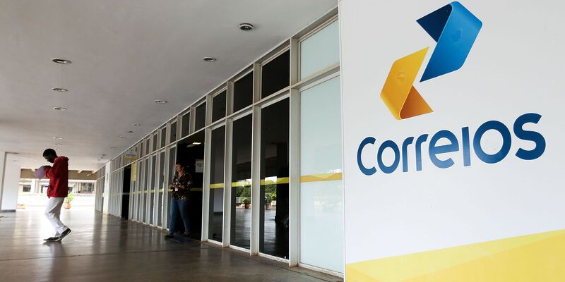 Beneficiários do INSS podem contestar descontos indevidos nos Correios