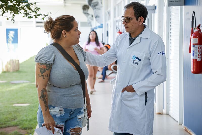 Dia do Médico de Família e Comunidade: o cuidado que aproxima – Prefeitura da Cidade do Rio de Janeiro