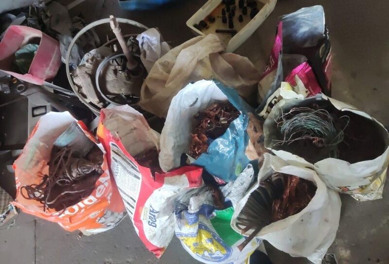 Mais cinco ferros-velhos são interditados em São Gonçalo