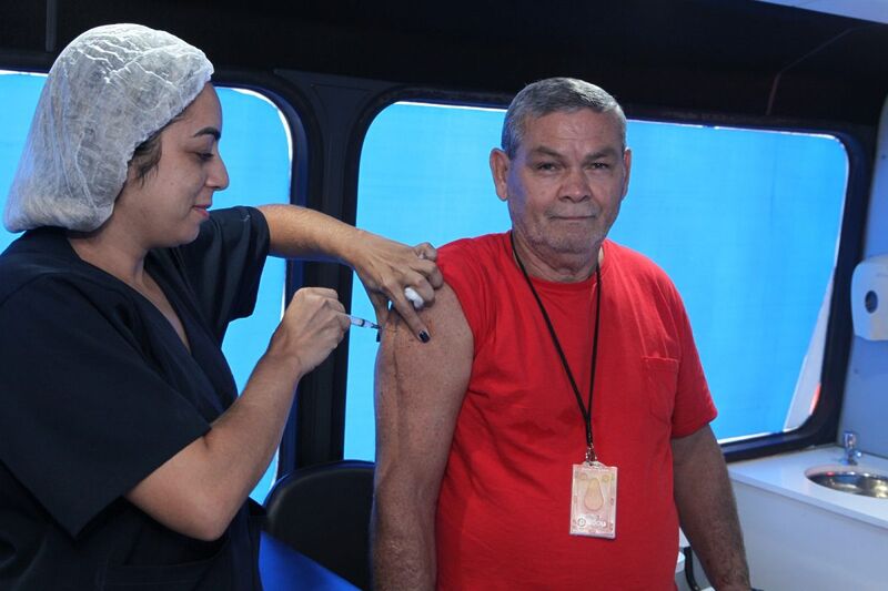 Nova Iguaçu realiza Dia D de vacinação contra a gripe