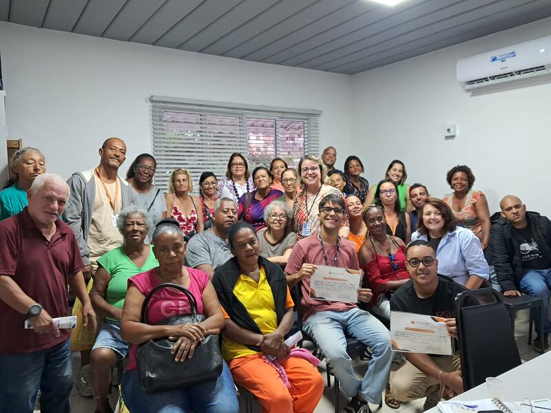 Colaboradores da CLIN participam de palestra sobre a Doença de Alzheimer  – Prefeitura Municipal de Niterói