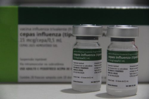 São Gonçalo vacina grupos prioritários contra gripe neste sábado