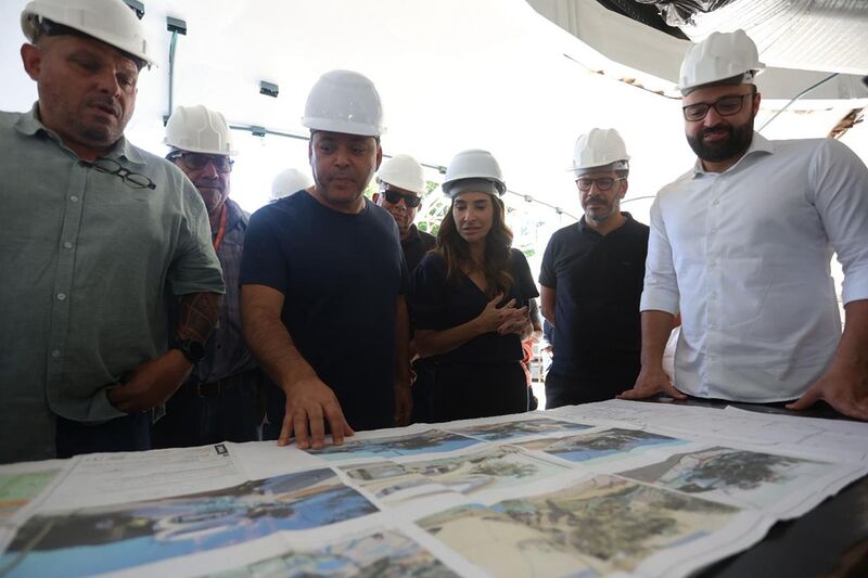 Prefeito Rodrigo Neves visita obra da Plataforma Urbana Digital de Santa Bárbara – Prefeitura Municipal de Niterói