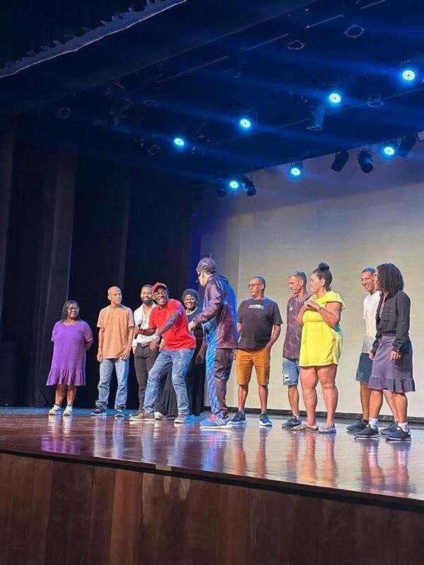 Garis da Clin recebem homenagem com humor de Sérgio Mallandro e Paulinho Serra – Prefeitura Municipal de Niterói