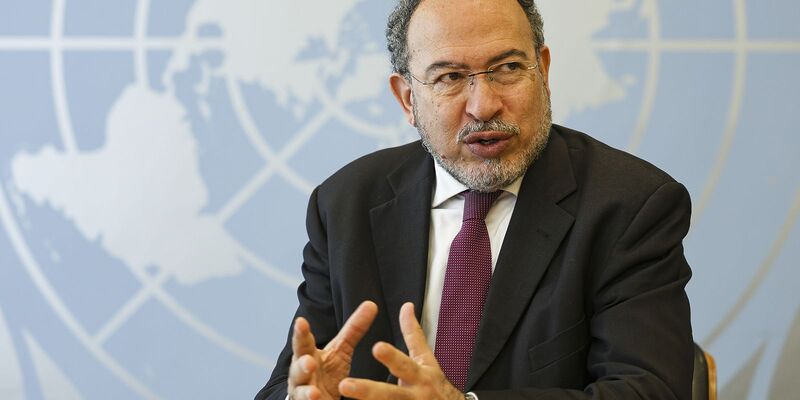 Desinformação é principal risco global para 2025 e anos seguintes
