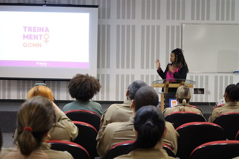 Prefeitura de Niterói capacita 33 guardas municipais sobre direitos das mulheres – Prefeitura Municipal de Niterói