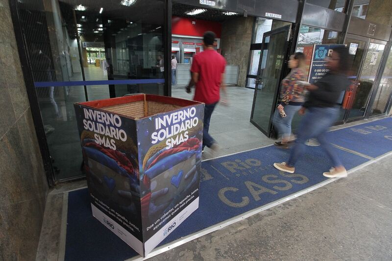 Campanha Inverno Solidário arrecada agasalhos e cobertores. Saiba como participar – Prefeitura da Cidade do Rio de Janeiro