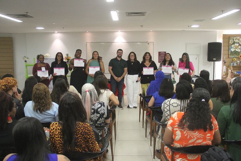 Capacitação para mulheres empreendedoras forma a 14ª turma em São Gonçalo
