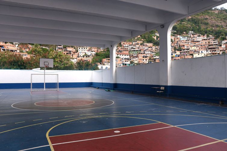 Niterói (RJ), 03/06/2025 - Centro Integrado de Educação Pública (CIEP) 449 Governador Leonel Moura Brizola – Intercultural Brasil-França.  Foto: Tânia Rêgo/Agência Brasil