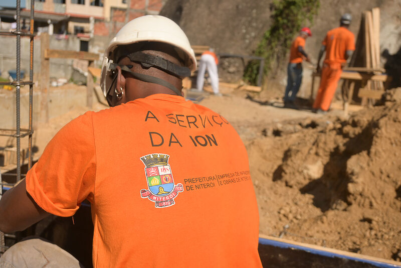 Quase 11 mil pessoas participam do concurso da Empresa de Infraestrutura e Obras de Niterói – Prefeitura Municipal de Niterói