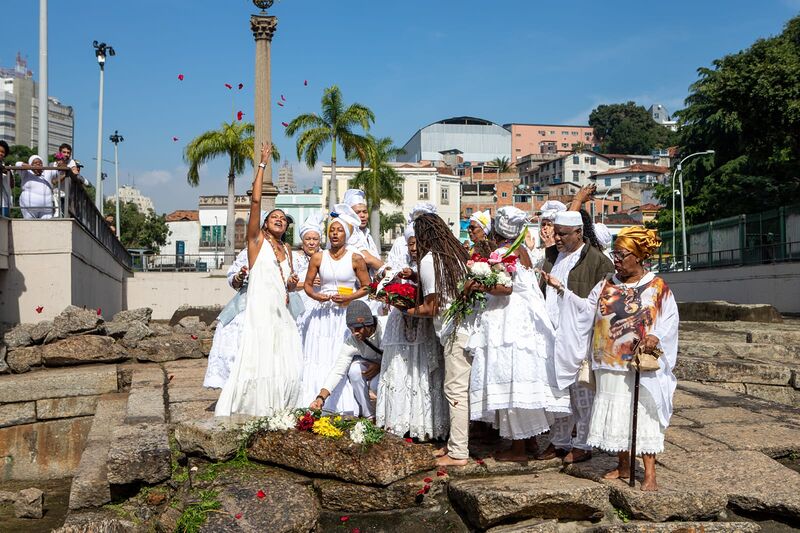 14ª Lavagem do Cais do Valongo celebra memória ancestral na Pequena África – Prefeitura da Cidade do Rio de Janeiro