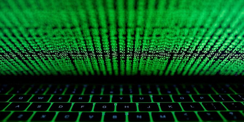 Funcionário que deu acesso a hackers executarem fraude é preso