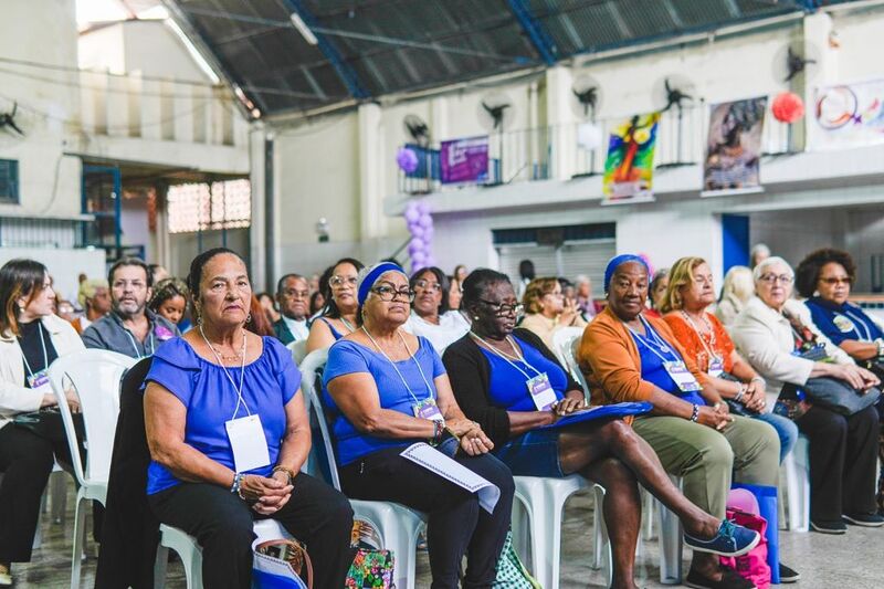 Ginásio da Igreja Nossa Senhora Aparecida recebe participantes da 6ª Conferência Municipal de Políticas para as Mulheres