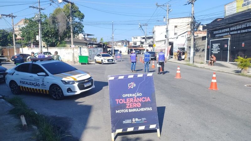 Operação contra motos barulhentas soma mais de 700 abordagens e 16 apreensões esta semana