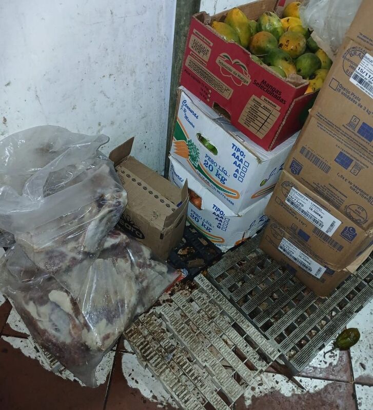 Vigilância Sanitária da Prefeitura de São Gonçalo interdita mercado no Alcântara