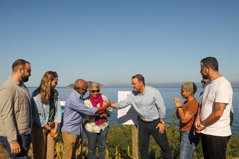 Prefeitura de Niterói inaugura placa em homenagem a Juliana Marins – Prefeitura Municipal de Niterói