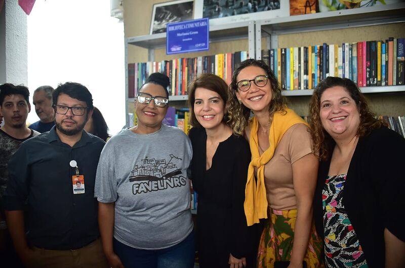 Centro de Convivência e Cultura Dona Ivone Lara ganha biblioteca do Favelivros – Prefeitura Municipal de Niterói
