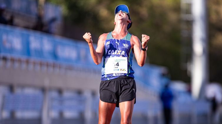 Caio Bonfim quebra marca sul-americana da marcha atlética no Troféu Brasil - em 31/07/2025