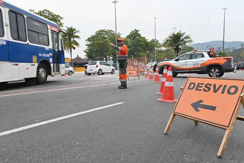 Prefeitura de Niterói avança nas obras de macrodrenagem em Charitas – Prefeitura Municipal de Niterói