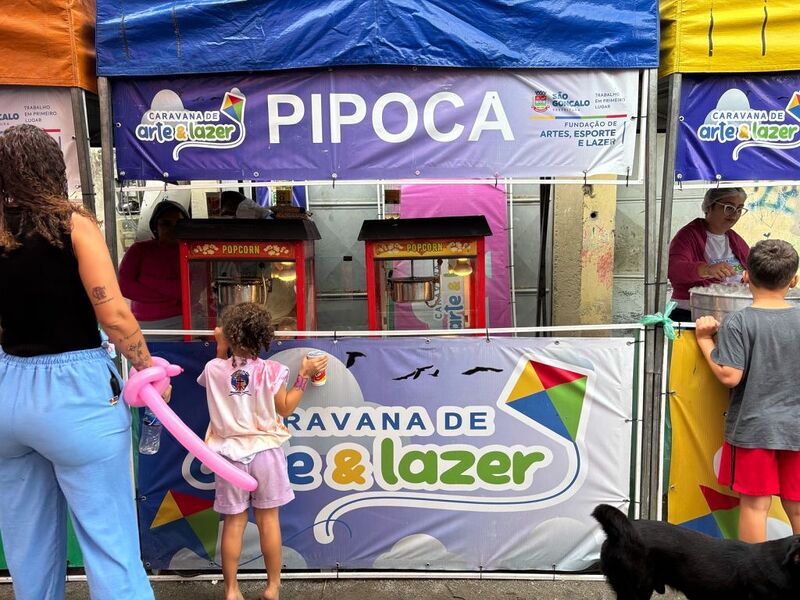 Caravana de Arte e Lazer garante manhã de diversão gratuita para crianças no Gradim