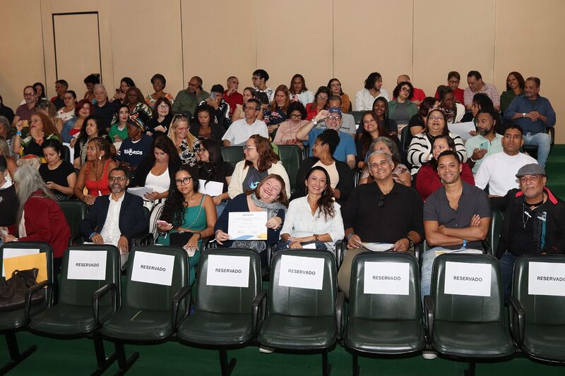 Escola Carioca de Turismo forma mais 235 alunos, diz Prefeitura do Rio – Prefeitura da Cidade do Rio de Janeiro