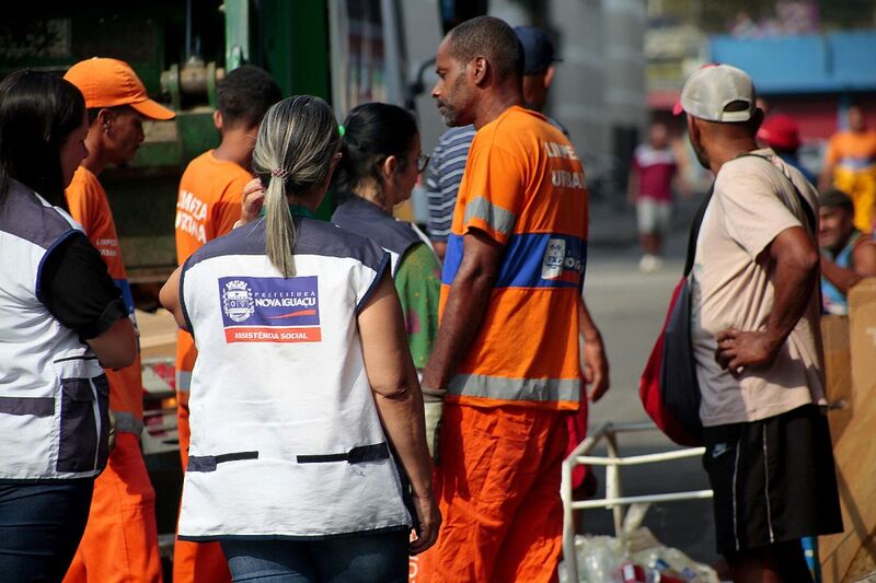 Nova Iguaçu realiza mutirão de cuidados e atendimento à população em situação de rua